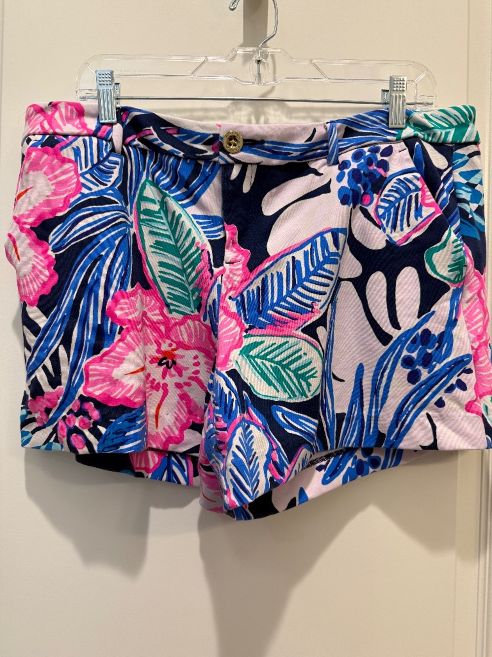 EUC Lilly Pulitzer Shorts, 16